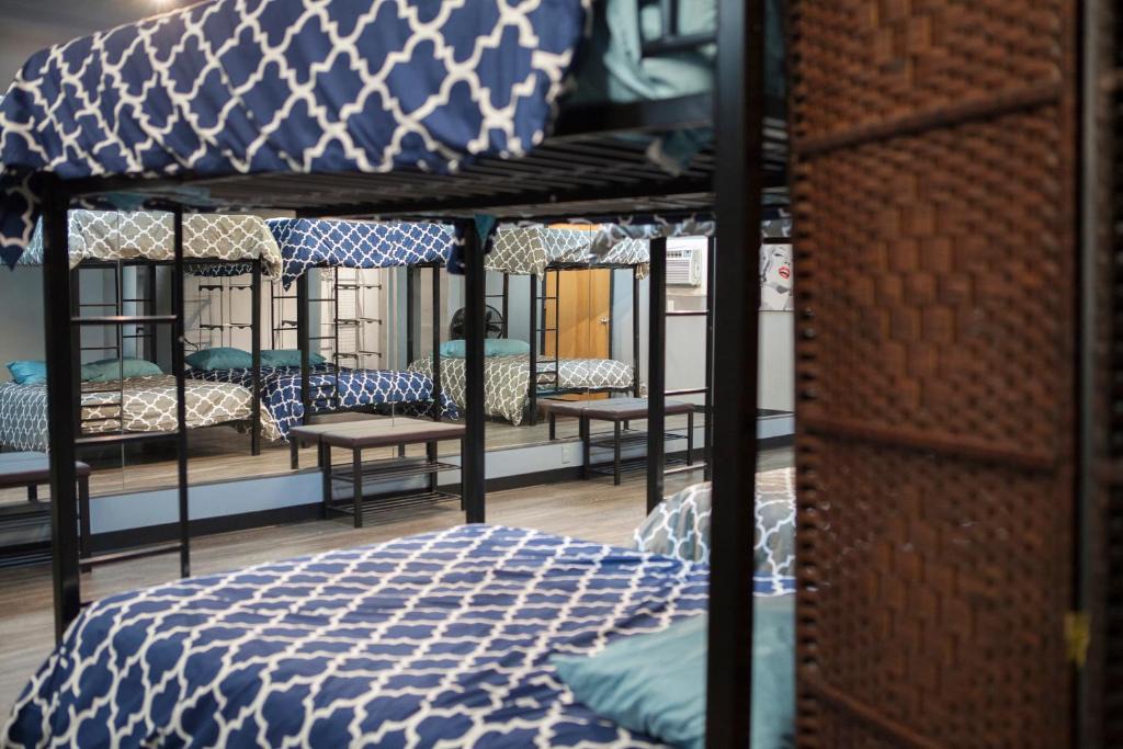 Downtown St. Louis Hostel | The MANCAVE