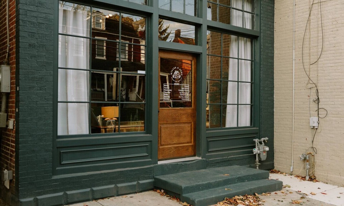 Lancaster Apartment | The Pop Loft | Downtown Lancaster