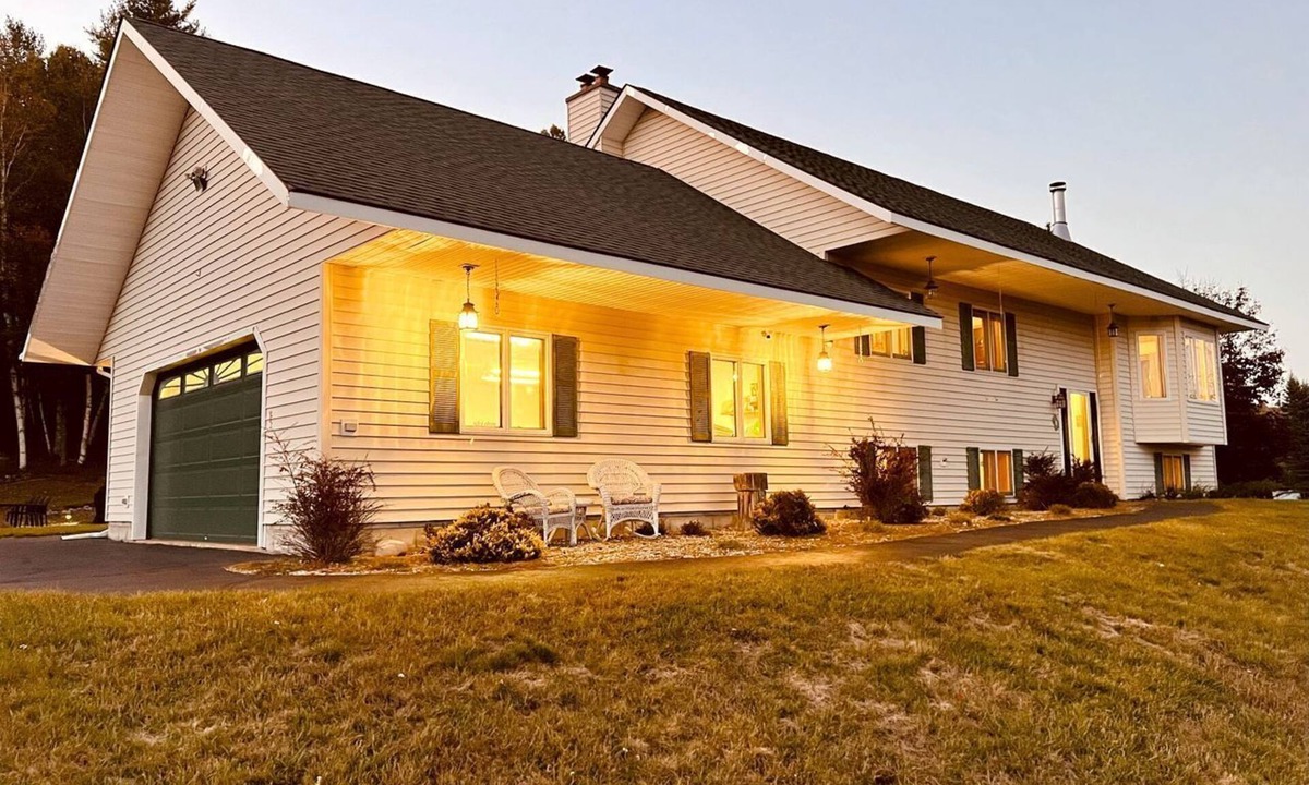 Johnsburg House | Unique Glamping Rental near Mt.Gore, New York, with Hot Tub, Heated Pool, and Playroom