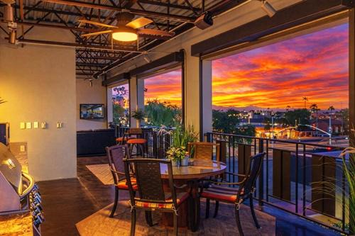 Arts District House | Vantage - Rooftop Patio - Heart of Old Town
