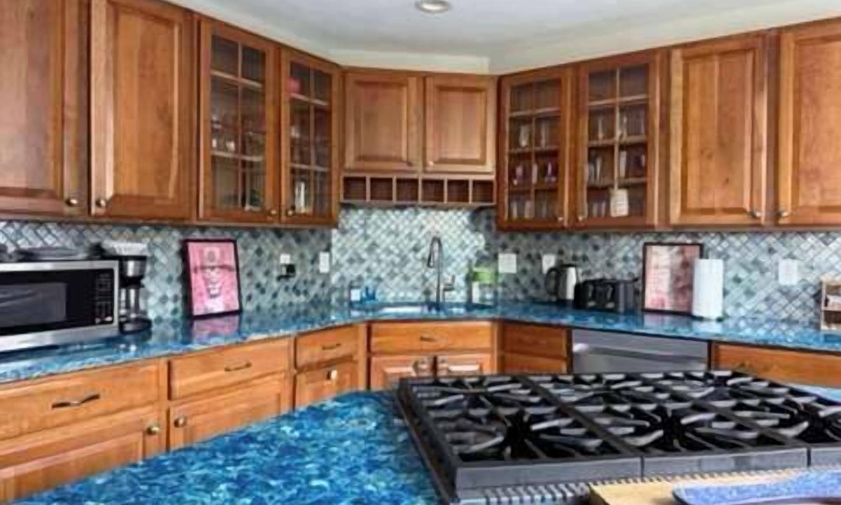 Phoenix House | Waterfront House with Outdoor Heated Swim Spa & Fire Pit