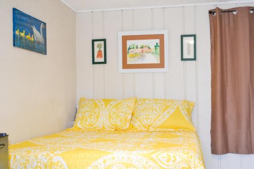 Whitehall Hotel | Whitehall Cottages