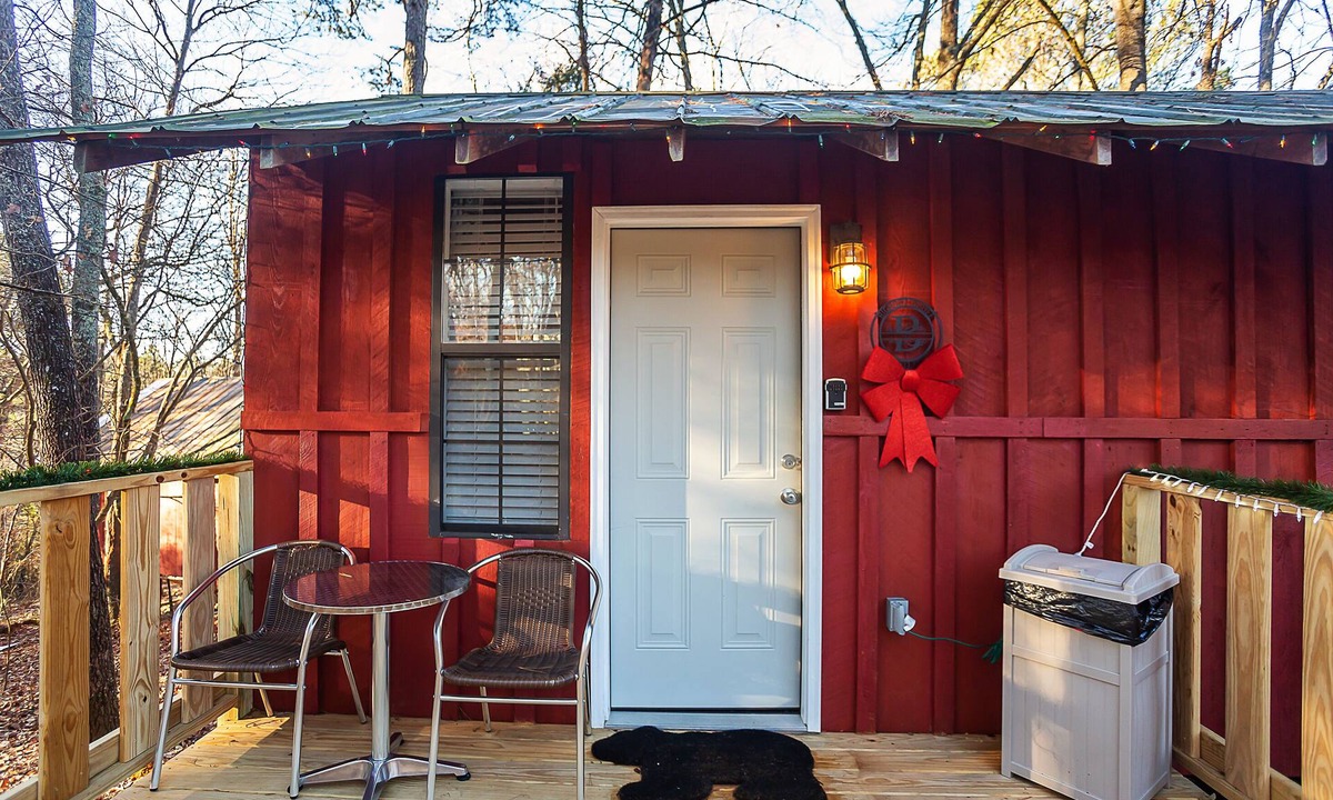 Benton Cabin | Yeti Cabin