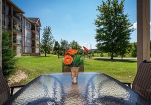 Central Branson Stay 1BR/1BA Condo Walk-In Access