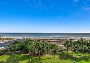 South Wind 402