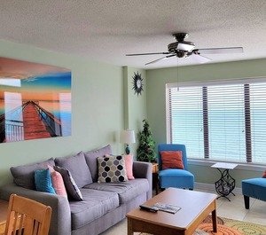 Yacht Club Villas 