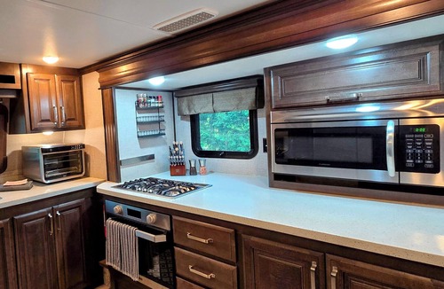 Boyne City House | 10-Acre RV Glamping Near Boyne City + Boyne Mountain | Dogs + Fire Pit