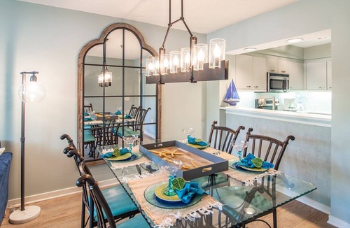 Arcadian Shores Condo | $150 activities - E-gift card when you book - Lakefront Screened in Porch | KLC 112