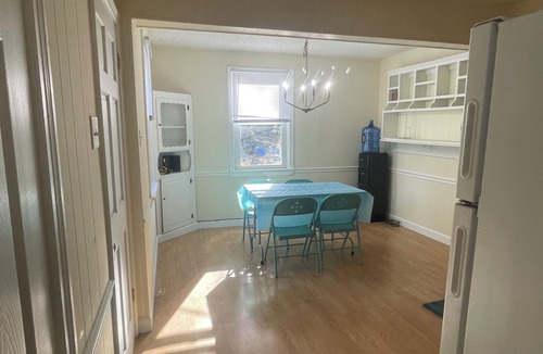 Airport Township House | 2 bed 1 bath full kitchen house just a mile away from airport. ask me anything