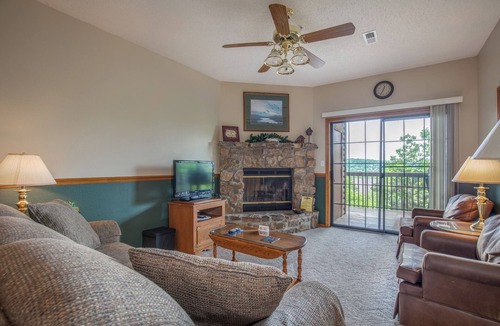 Indian Point Condo | 2BR Village At Indian Point 1007 near SDC-Free Tickets Daily up to $500