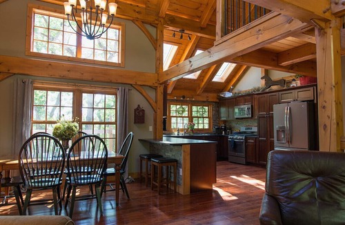 Blue Eye Cabin | 3,000 sq ft Post & Beam Home Escape with Hot Tub, Game Room, Salt Pool & Car Charger