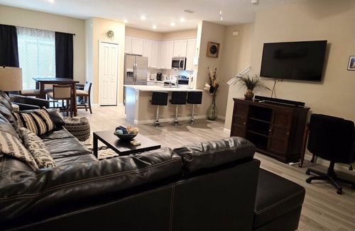 North Beach Condo | 3BR/2.5BA Home - 2 Queen+2 Single Bds - North Jax