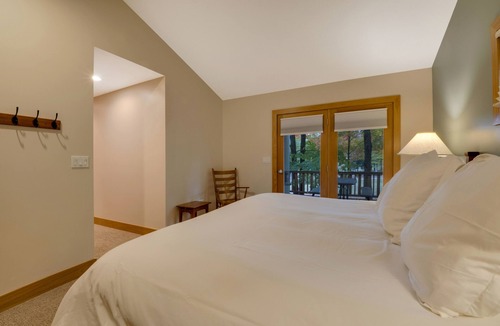 Boyne Falls Condo | 3BR Slopeside Disciples Village Condo 604 - Ski In/Ski Out on Boyneland!