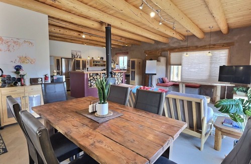 Taos House | Adobe Tranquillo Mountain Views