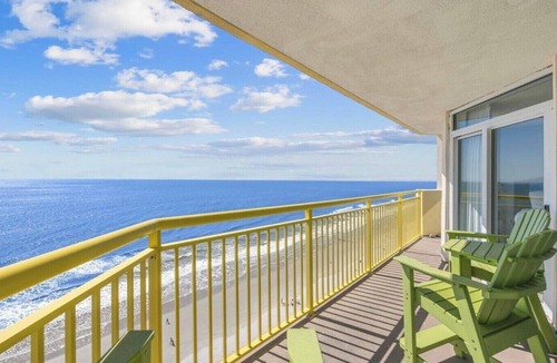 Crescent Beach Condo | Amazing 18th Floor Beachfront Corner Unit! Stunning 2 Balconies! BayWatch Resort
