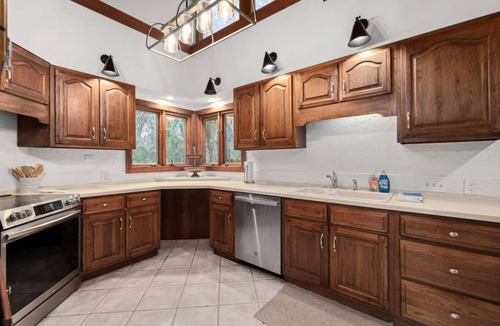 Heron Oaks House | Amelia Island newly renovated with PRIVATE POOL, SPA, GOLF CART, BIKES,and more!