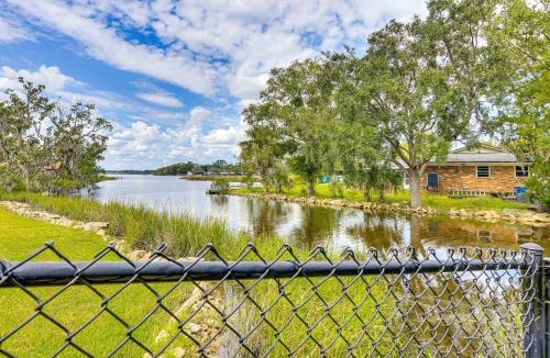 Highlands House | Angler’s Escape w/River Access: JAX Townhome