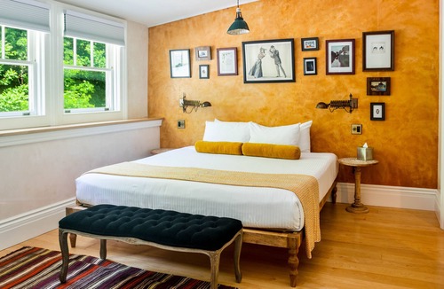 Ithaca Hotel | Argos Inn