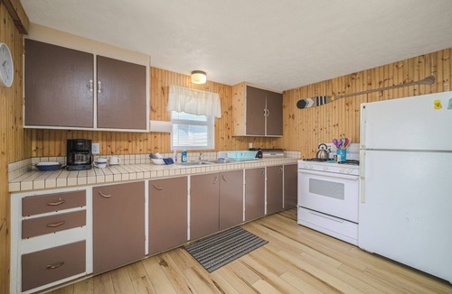 Rumely Cottage | Beach & Aquapark! SUPs & Kayaks, Playset, Scooters, Lawn Games - Cottage 8