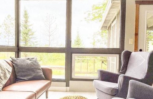 Cornucopia Cottage | Beachside Cottage - on Lake Superior