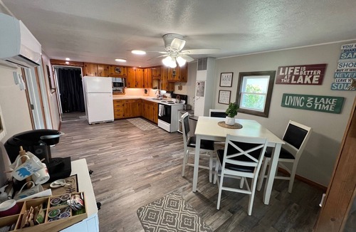 Hillsdale Cabin | Bears Den Lake Access Retreat, Family/Pet Friendly – Your Peaceful Escape