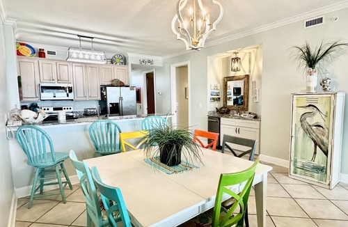 Orange Beach Condo | Beautiful 2nd Floor Condo located on the Beach with Views of The Pass