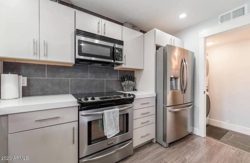 Southwest Village Condo | Beautiful Condo Walking Distance to Old Town, Enjoy Golf, and Warm Sunshine!