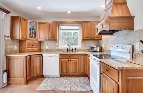 Hampton Bays House | Beautiful Hampton Bays home with a private heated pool, minutes to Shinnecock
