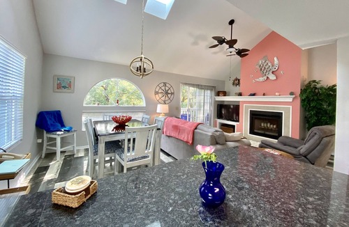 Arcadian Shores Condo | Beautiful & Luxurious Three-Story Myrtle Beach Villa * Close to Sandy Beach*