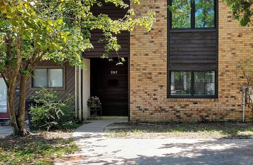 East Pensacola Heights House | Beautiful townhome with AC in charming Pensacola