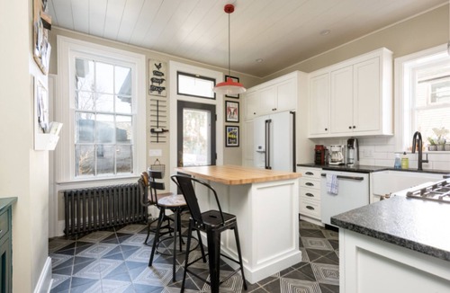 Hudson House | Beautifully Restored Multi-Family House in Downtown Hudson, NY - Sleeps 16+