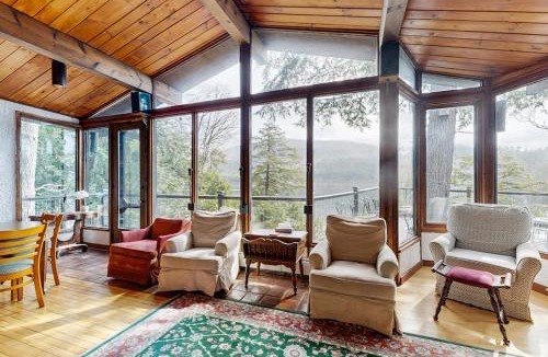 Hubbardton House | Beebe Lake House