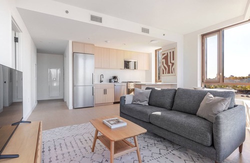 Williamsburg Apartment | Blueground | South Williamsburg, view, nr East River