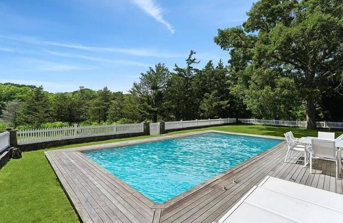 Northwest Harbor House | Book your vacation at our EH retreat on the water!