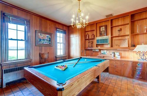 Oakland House | Bowling Green House w/Shared Pool!