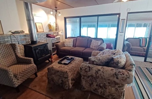Au Gres House | Brawny Lass - AuGres