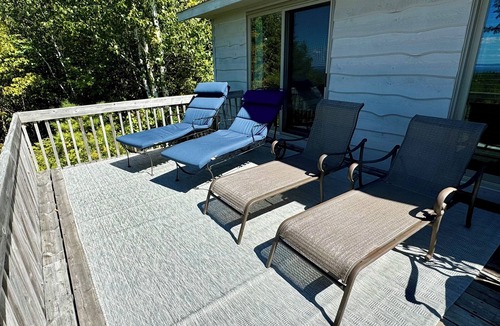 Egg Harbor House | Breathtaking Sunsets & Water Views in Egg Harbor - Minutes to Town/Winery/Beach!