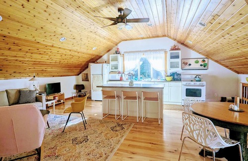 Beaver Island House | Bright and spacious, modern carriage house apartment. WiFi. 2 miles from town.