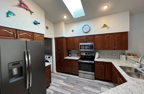Crystal River House | Bring your Boat & Enjoy Crystal River! Fish & See Manatee at Our Dock, Kayaks