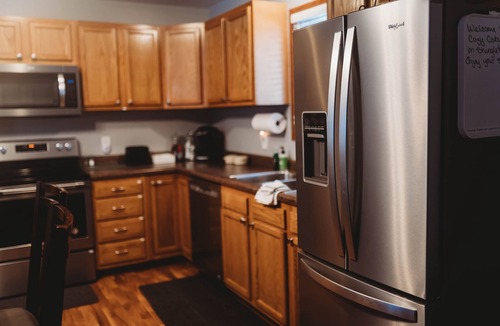 Shingleton Cottage | Cabin Near Pictured Rocks, Sleeps 8, 20 Min to Munising