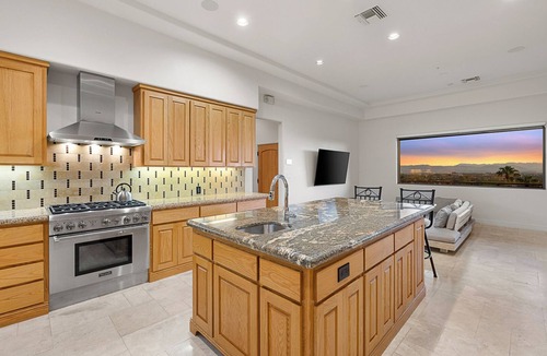 Copeland Hill House | Camelback Heights - 8BR Estate w/Pool, Theater & Camelback Views