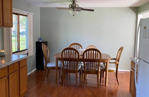 Indian River House | Canal Front Hideaway - 3 Bedroom 2 bath House with overnight boat docking