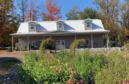 Manlius Apartment | Charming 1-bedroom apartment in delightful Manlius, on a beautiful flower farm!