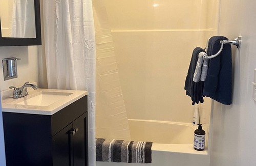 Lenox Dale Apartment | Charming 1-bedroom apartment in wonderful Lenox Dale