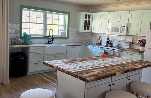 Renovo House | Charming 2bd 2bth house with AC, Wi-Fi in enchanting Renovo, Pa.