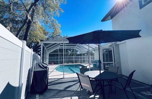 Lutz House | Charming fully renovated 4-bedroom spacious house with pool in Tampa/Lutz area!