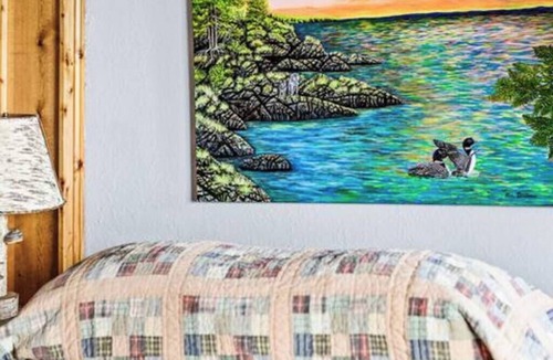 North Shore Hotel | Charming Getaway Near Duluth with Lake Views