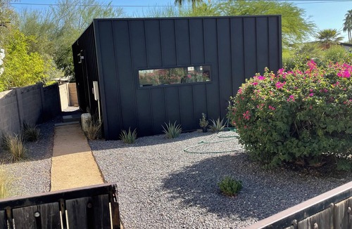 Marion Estates Cottage | Charming/New 1-bedroom cottage: AC, WiFi, Private Parking in quiet Arcadia