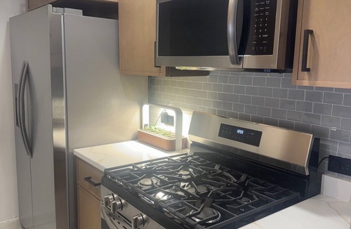 Park Slope Condo | Charming One-Bedroom Apartment in the Heart of Park Slope