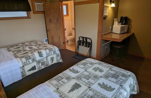 Hayward Apartment | Chip-Wa Lodging Room 3